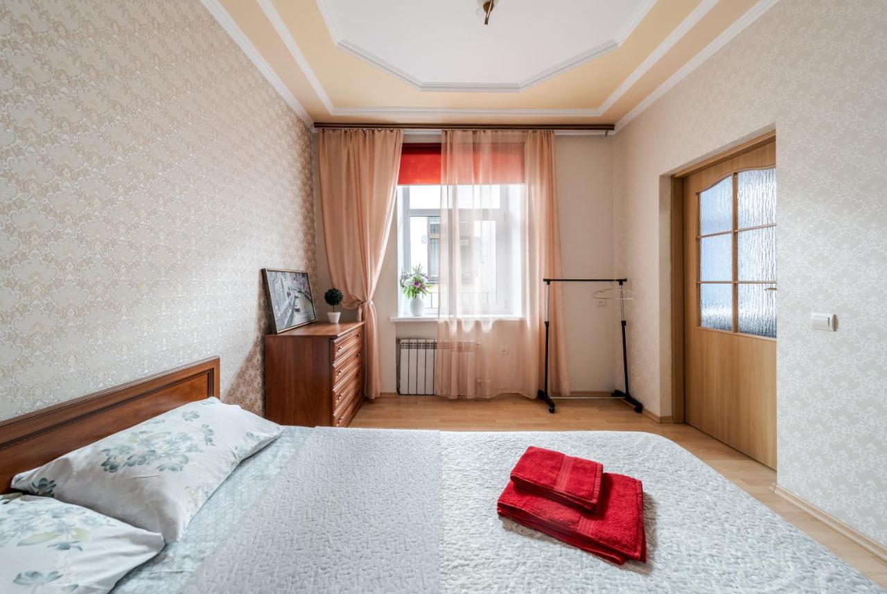 Central Apartments Rynok Lviv Exterior photo