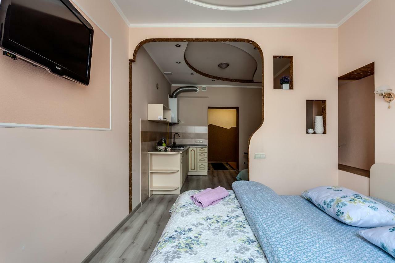Central Apartments Rynok Lviv Exterior photo